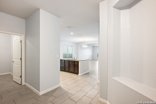 Image 5 of 28 For 5903 Larkspur Valley