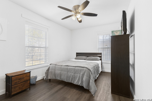 Image 23 of 32 For 615 Overhill Drive