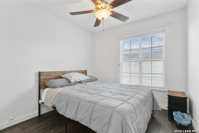 Image 24 of 32 For 615 Overhill Drive