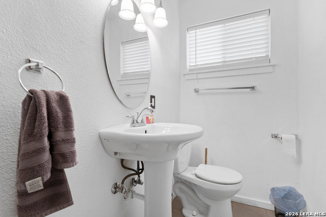 Image 26 of 32 For 615 Overhill Drive