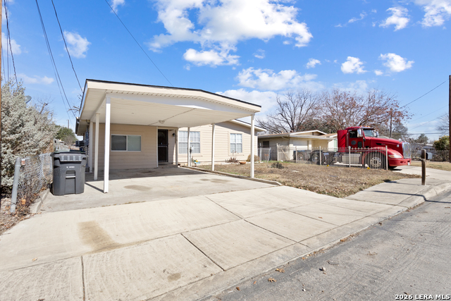 Image 3 of 32 For 615 Overhill Drive