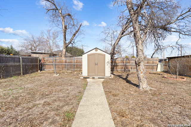 Image 31 of 32 For 615 Overhill Drive