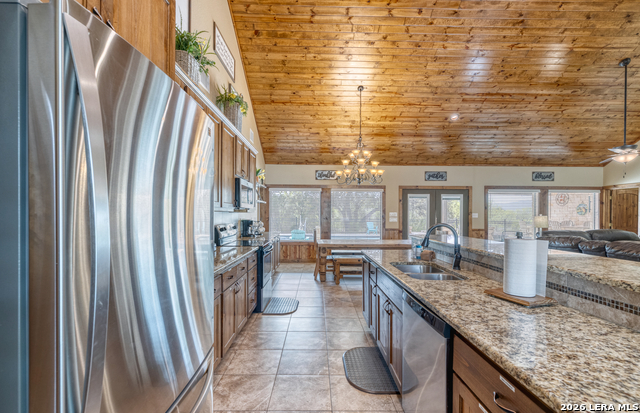 Image 15 of 50 For 274 Mountain Laurel