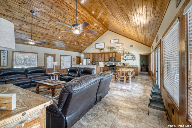 Image 26 of 50 For 274 Mountain Laurel