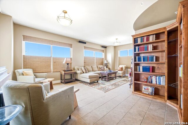 Image 16 of 54 For 215 Center St N 1503