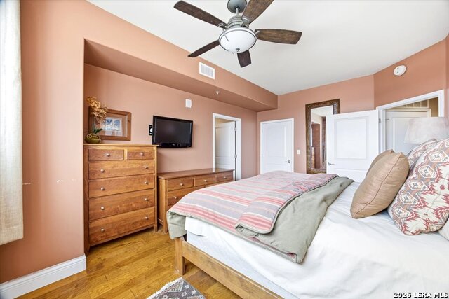 Image 22 of 54 For 215 Center St N 1503