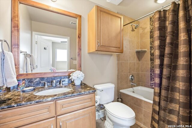 Image 29 of 54 For 215 Center St N 1503