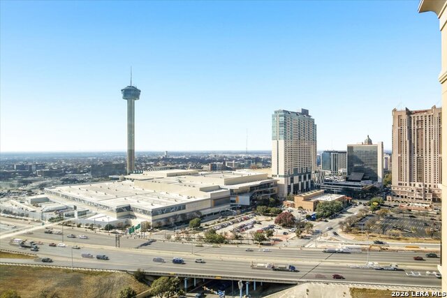 Image 45 of 54 For 215 Center St N 1503