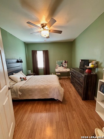 Listing photo id 6 for 211 Maverick E