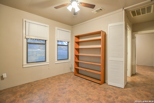 Image 21 of 63 For 482 Wingert Rd