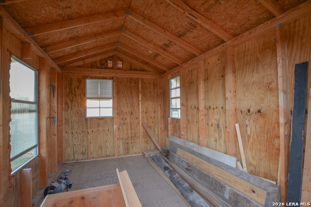 Image 25 of 63 For 482 Wingert Rd