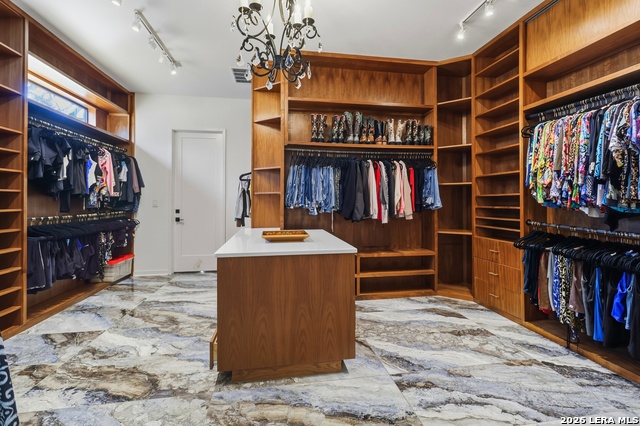 Image 11 of 39 For 1459 Ledgebrook