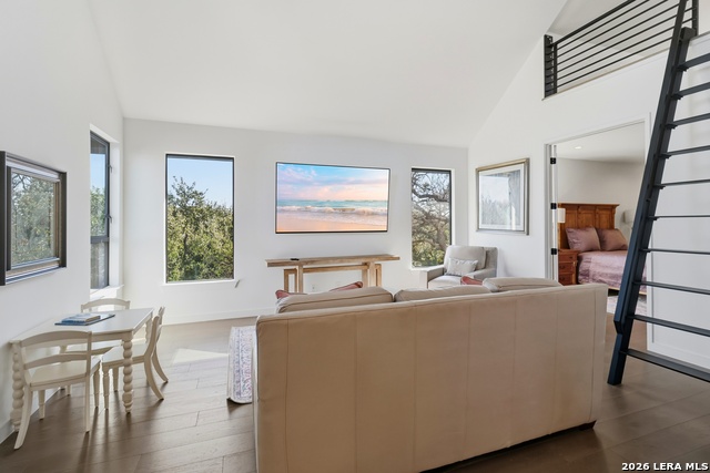 Image 16 of 39 For 1459 Ledgebrook