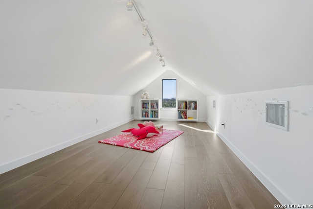 Image 17 of 39 For 1459 Ledgebrook