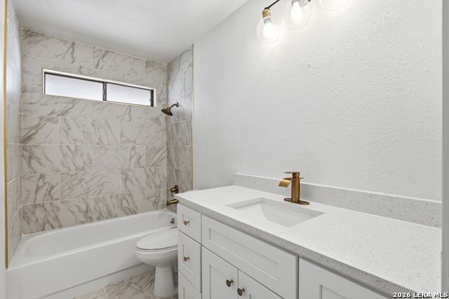 Image 18 of 30 For 1300 Cyrus Mccormick