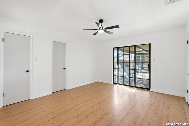 Image 21 of 30 For 1300 Cyrus Mccormick