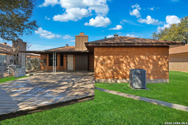 Image 24 of 30 For 1300 Cyrus Mccormick