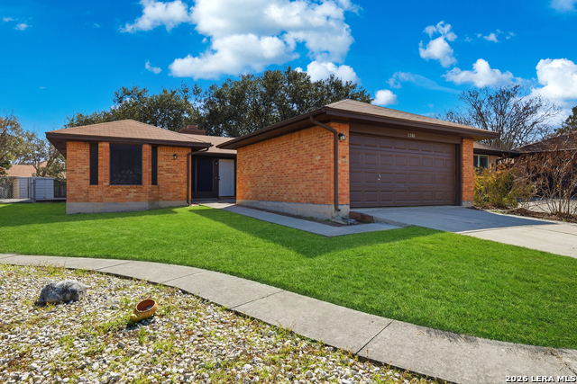 Image 3 of 30 For 1300 Cyrus Mccormick