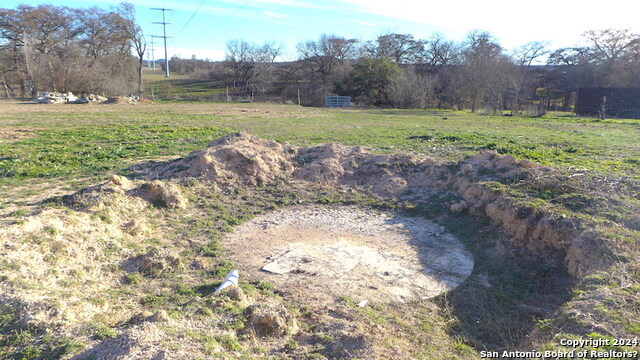 Image 15 of 16 For 327 Idlewilde