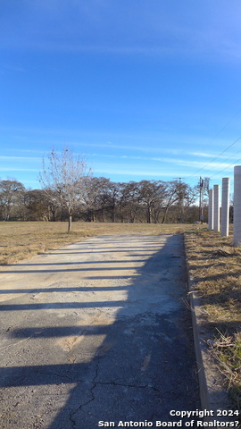 Image 8 of 16 For 327 Idlewilde