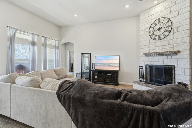 Image 7 of 40 For 4819 Top Ridge