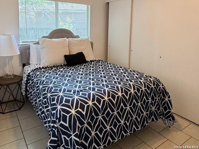 Image 16 of 19 For 7306 Huntwood