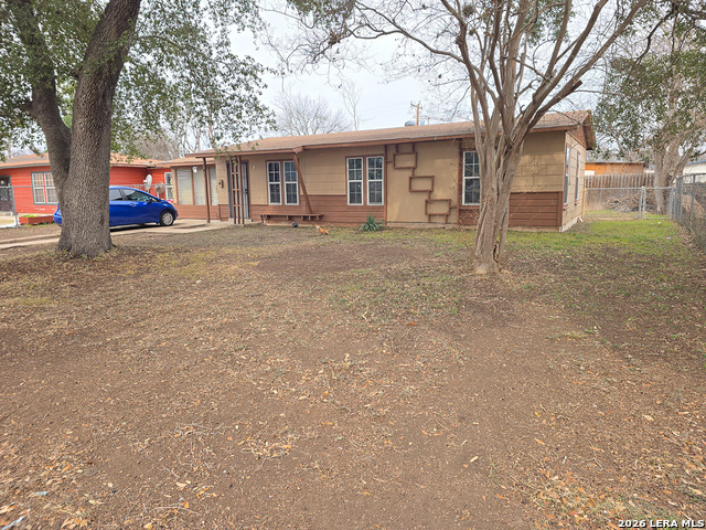 Image 2 of 25 For 341 Longview