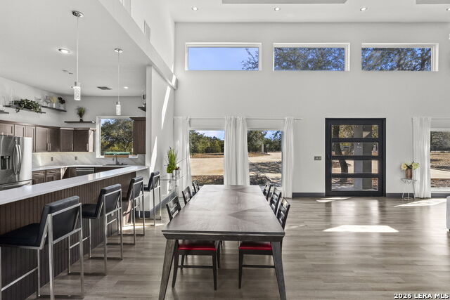 Image 10 of 42 For 31109 Windmill Lane