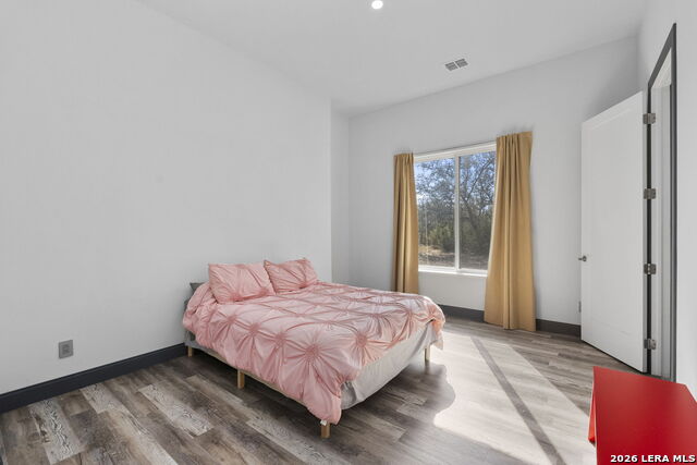 Image 28 of 42 For 31109 Windmill Lane