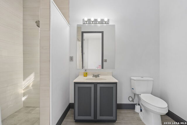 Image 33 of 42 For 31109 Windmill Lane