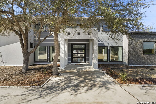 Image 4 of 42 For 31109 Windmill Lane