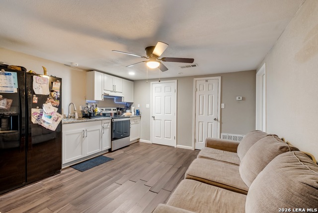 Image 10 of 13 For 10436 Mountain View