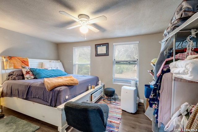 Image 5 of 13 For 10436 Mountain View