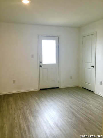 Image 11 of 15 For 8163 Nube Medina