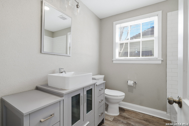 Image 22 of 27 For 362 Meredith