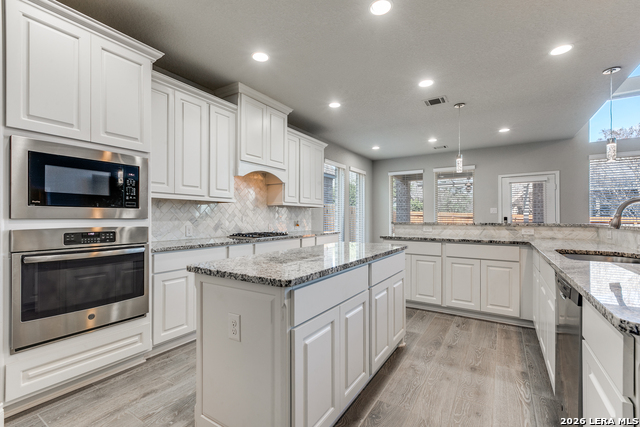 Image 12 of 28 For 331 Ricadonna