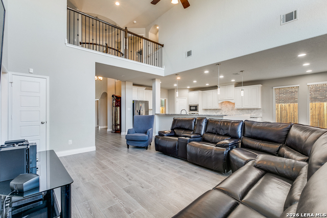 Image 6 of 28 For 331 Ricadonna