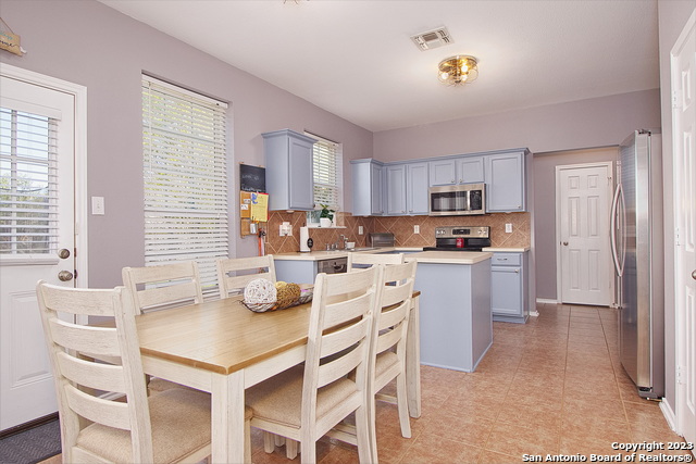 Image 11 of 28 For 209 Fazio  