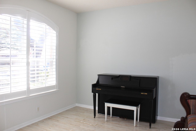 Image 4 of 28 For 7014 Andtree