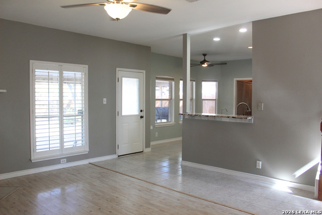 Image 8 of 28 For 7014 Andtree