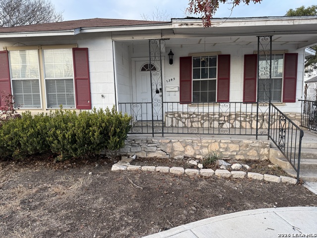 Details for 1345 Hollywood W, San Antonio, TX 78201