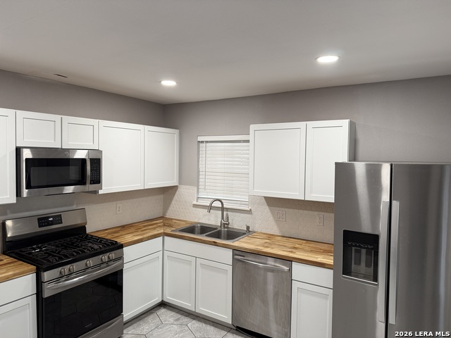 Image 4 of 20 For 1345 Hollywood W