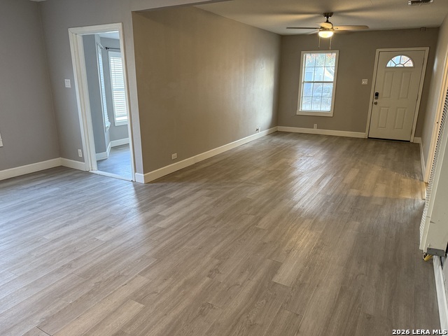 Image 5 of 20 For 1345 Hollywood W