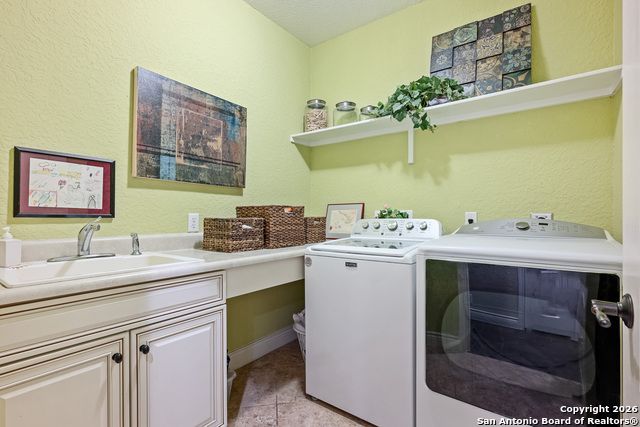 Image 26 of 48 For 4819 Sunrise Beach