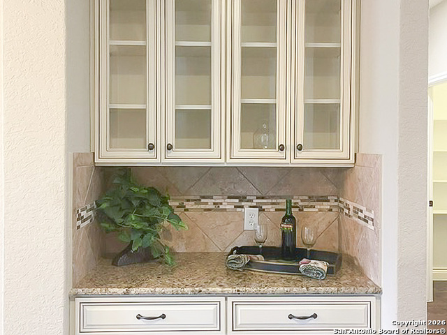 Image 7 of 48 For 4819 Sunrise Beach