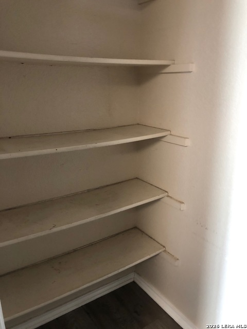 Image 10 of 16 For 8755 Sunview Park