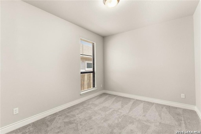 Image 18 of 36 For 636 Vireos Street