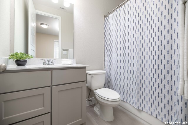 Image 19 of 36 For 636 Vireos Street