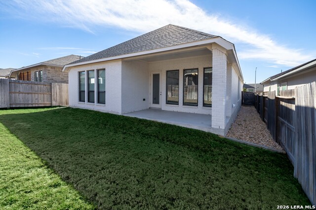 Image 24 of 36 For 636 Vireos Street