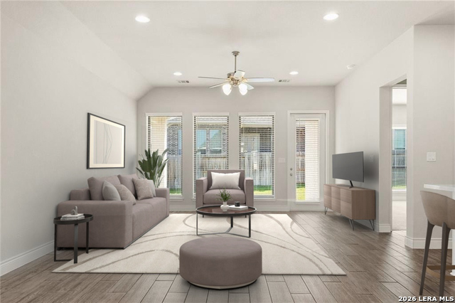 Image 4 of 36 For 636 Vireos Street